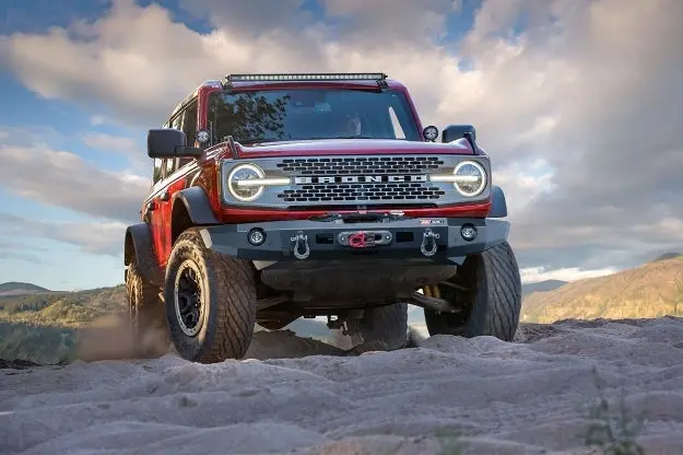 Elite Series Front Bumper - 2021-2024 Ford Bronco 1