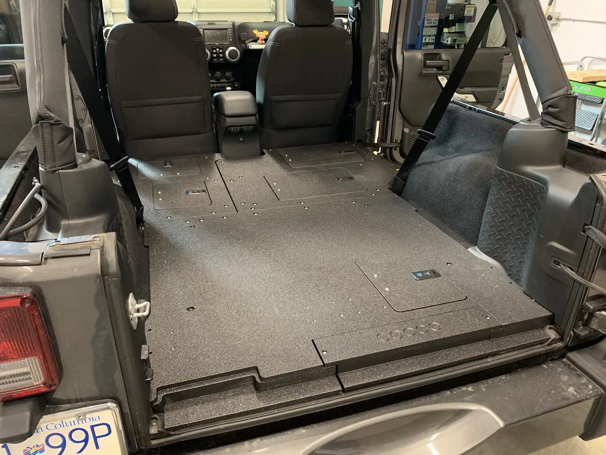 '07-18 Jeep Jku 4-Door Stealth Sleep Package 1