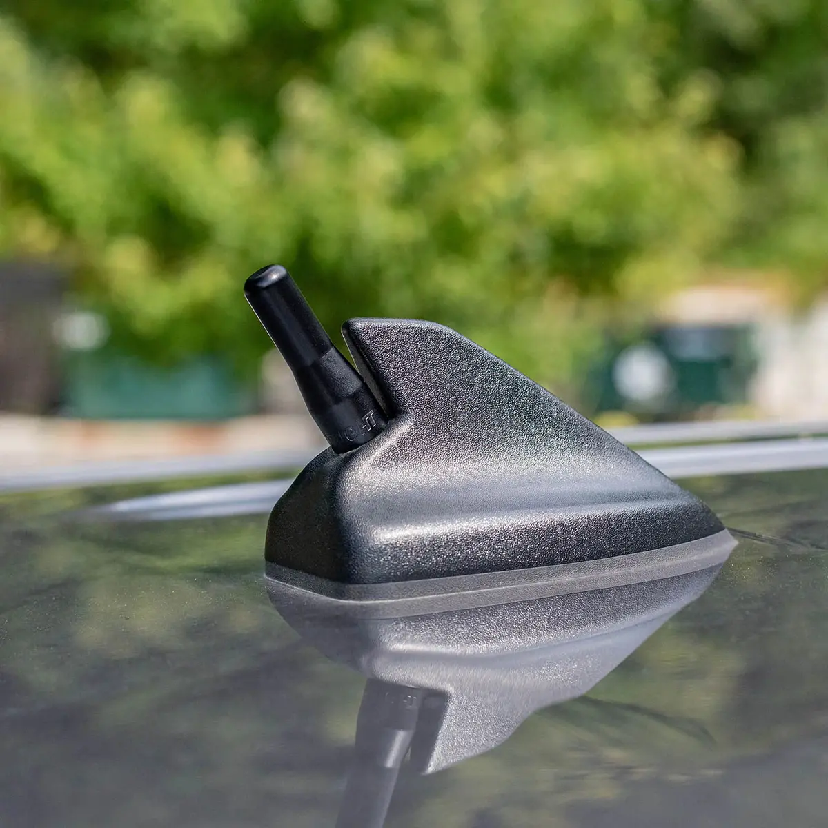 Perfect-Fit Stubby Antenna | Ford Maverick (2022+), Ranger (2019-2023) And Bronco Sport (2021+) 1