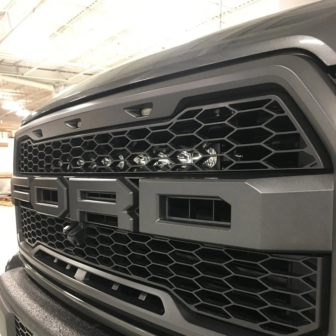 '17-20 Ford Raptor Baja Designs 30" S8 Behind The Grille Mount 2
