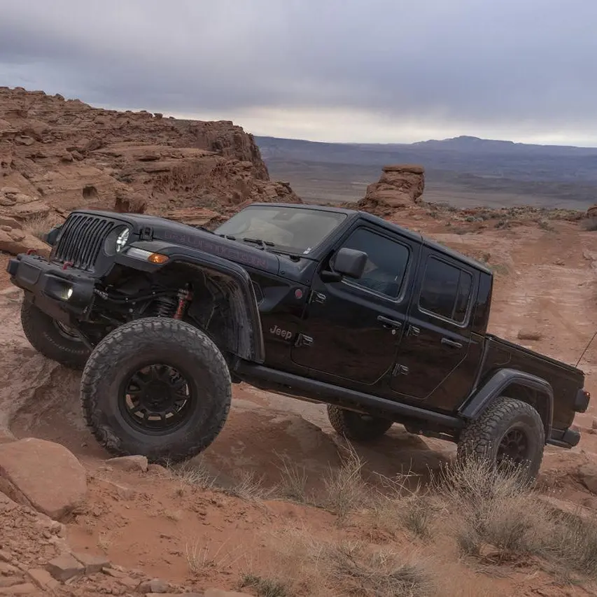 '20-23 Jeep Jt Performance Elite Series Pb 2.5 Rear Shocks 2
