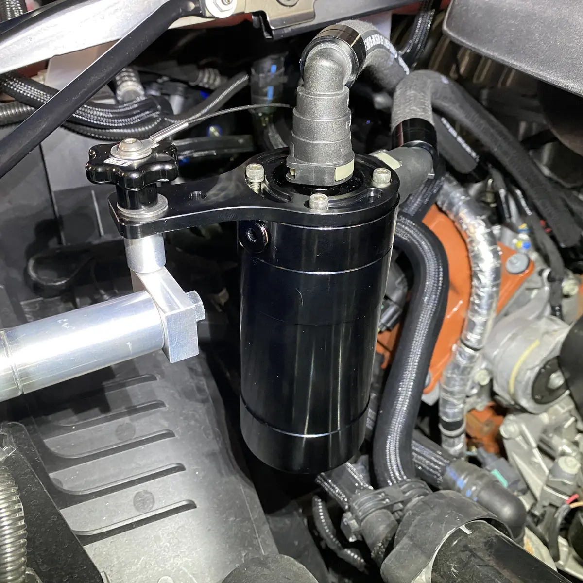 '21-23 Ram Trx Upr Fender Mount Oil Catch Can 6.2L Plug N Play 1