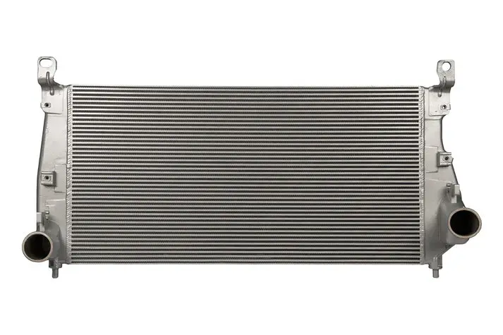 01-05 Silverado H.D / Sierra H.D 6.6L Turbo Diesel Heavy Duty Intercooler 2