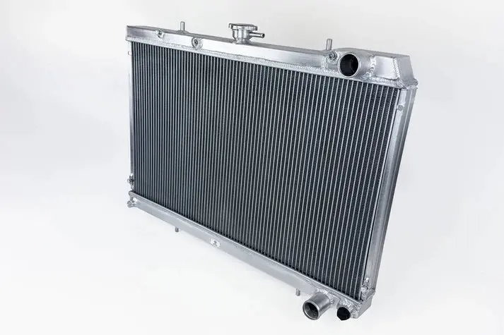 R32 Skyline Gt-R/Gts High-Performance All-Aluminum Radiator - Silver 2