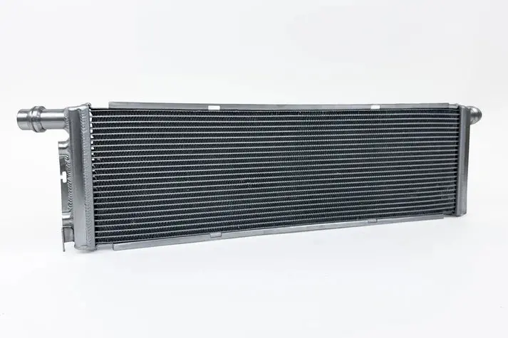 Porsche 992 911 High-Performance All-Aluminum Radiator (Center) 1