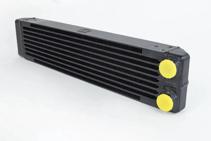 Universal Dual-Pass Oil Cooler / Rs Porsche / M22 X 1.5 / 22L X 4.75H X 2.16W 1