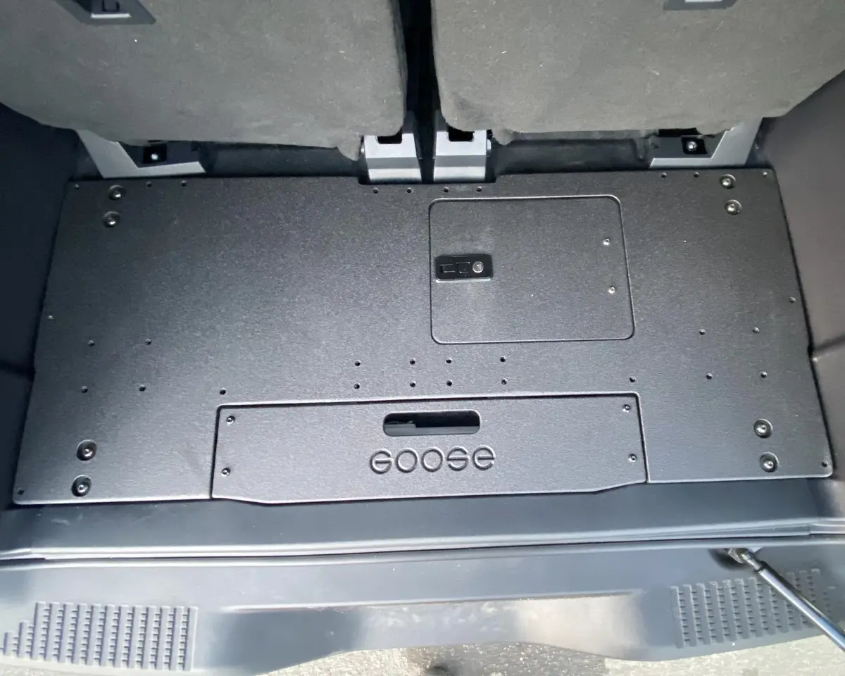 '21-Present Ford Bronco 2 Door Goose Gear Rear Plate System 1