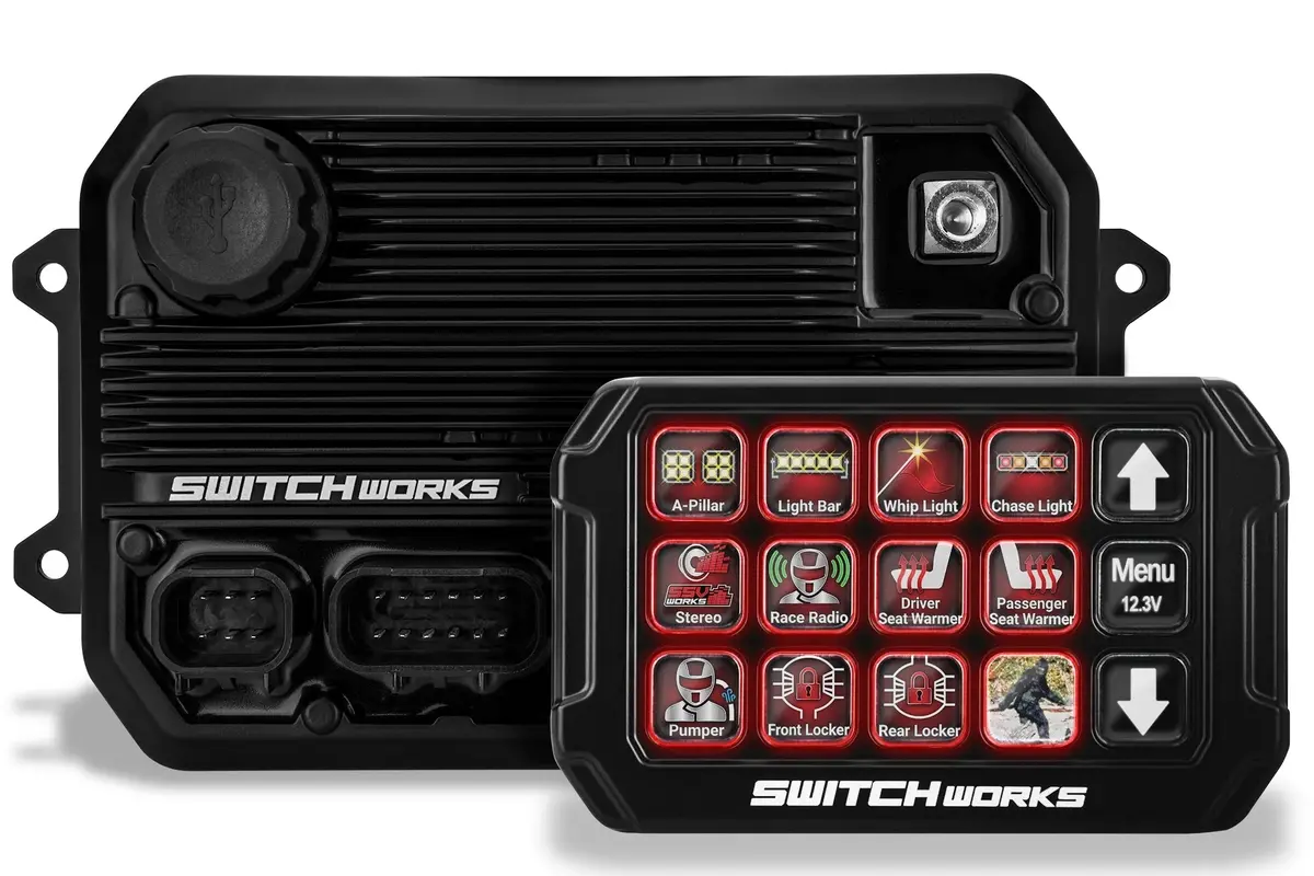 Alpha12 Digital Smart Switcher With 12 Outputs - 10Ft Power Cable 1