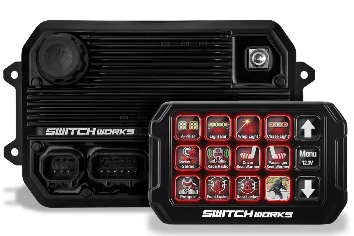 Alpha12 Digital Smart Switcher With 12 Outputs - 3Ft Power Cable 1