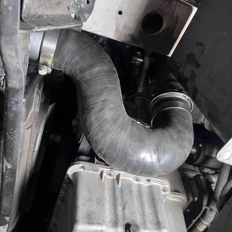 Cold Side Intercooler Pipe For 2019-2022 Mercedes Sprinter 3.0L Diesel 2