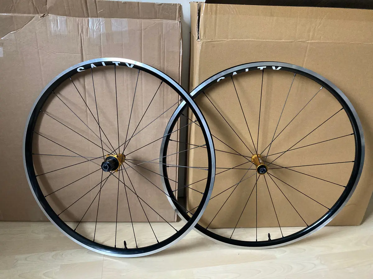 Carbon Ti Lightweight / Climbing Road Bike Wheels - Tubeless, 1445G 1