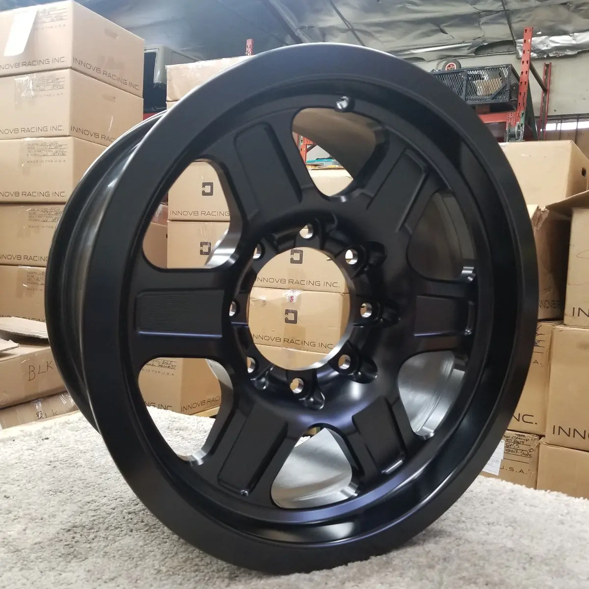 G400 Smooth Lip Wheel 18X9.0" 5 & 6 Lug 4