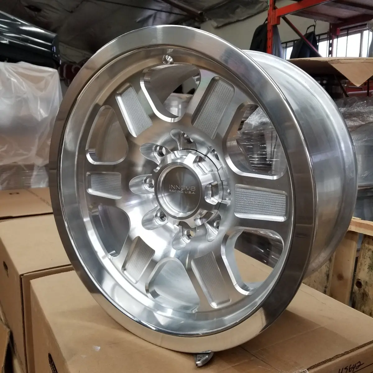 G400 Smooth Lip Wheel 18X9.0" 5 & 6 Lug 2
