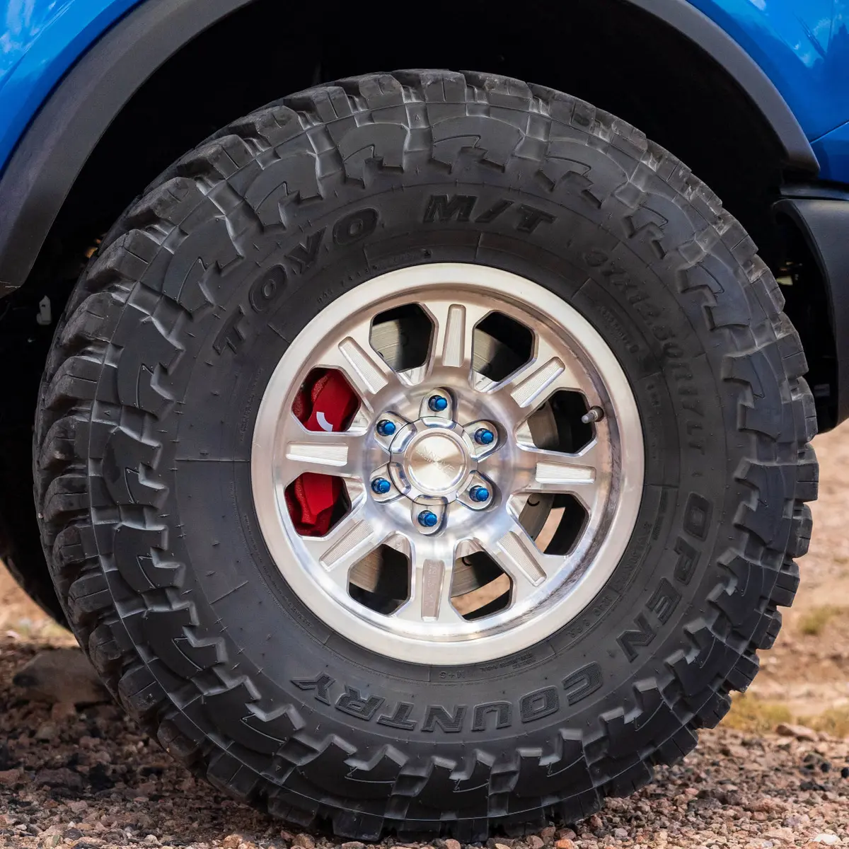G500 Smooth Lip Wheel 18X9.0" 5 & 6 Lug 2