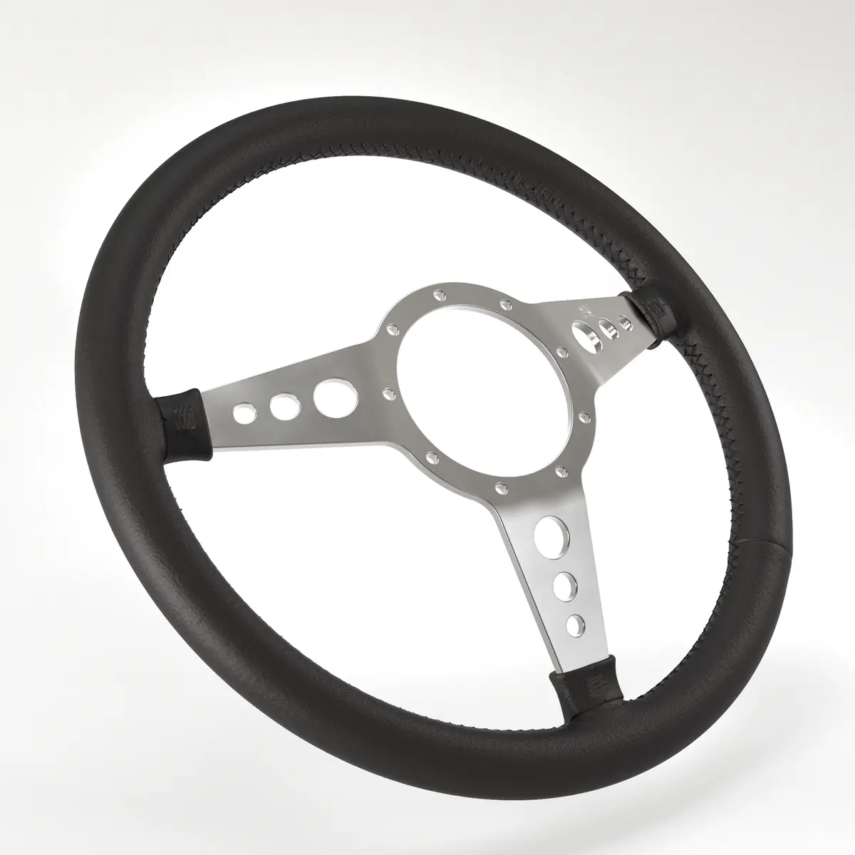 Defender Full Steering Wheel Kit - Mk4 Expedition Hd Polished, Boss And Centre 3