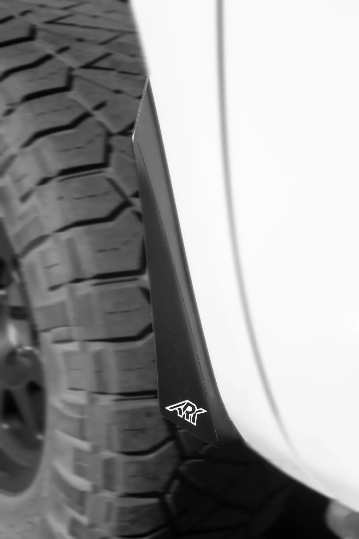 2007-2021 Toyota Tundra Trixpoly Micro Flares 2