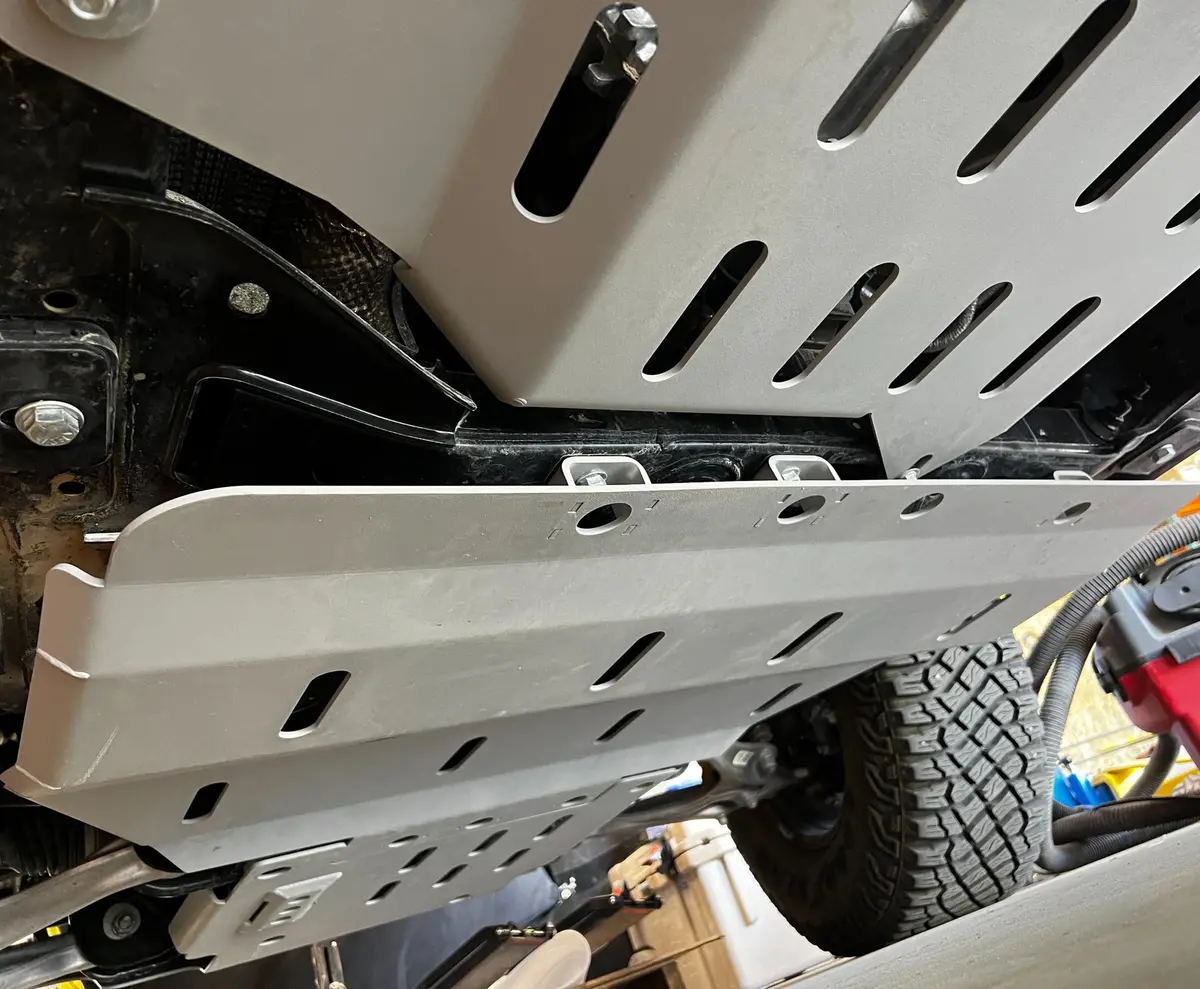 '22-24 Ford Bronco Cbi Off-Road Overland Rear Skid Plate 1