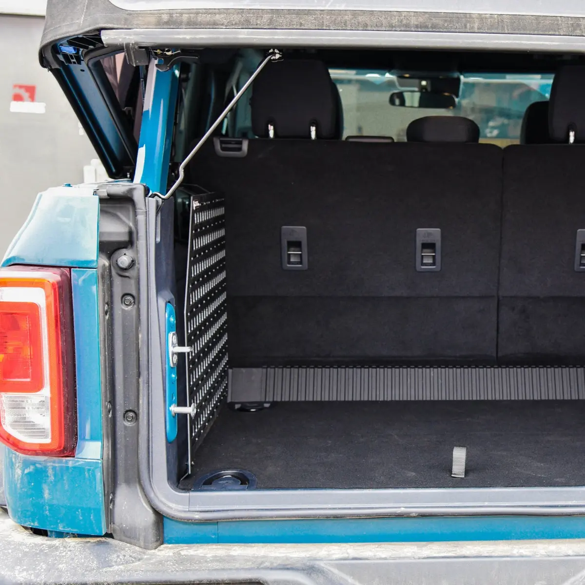 '21-24 Ford Bronco 4-Door Builtright Industries Molle Compatible Cargo Single Panel-Driver/Passenger Side 1