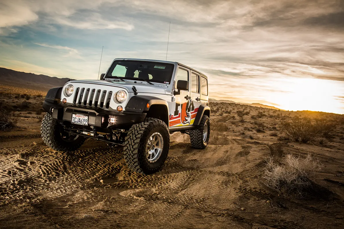 '07-18 Jeep Jk Fox Performance Elite Series 2.5 Rr Front Shocks 2