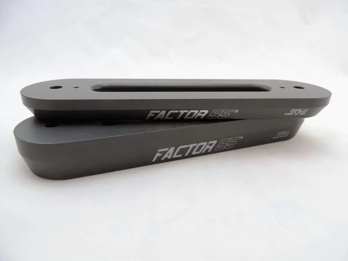 Factor 55 - Hawse Fairlead 1