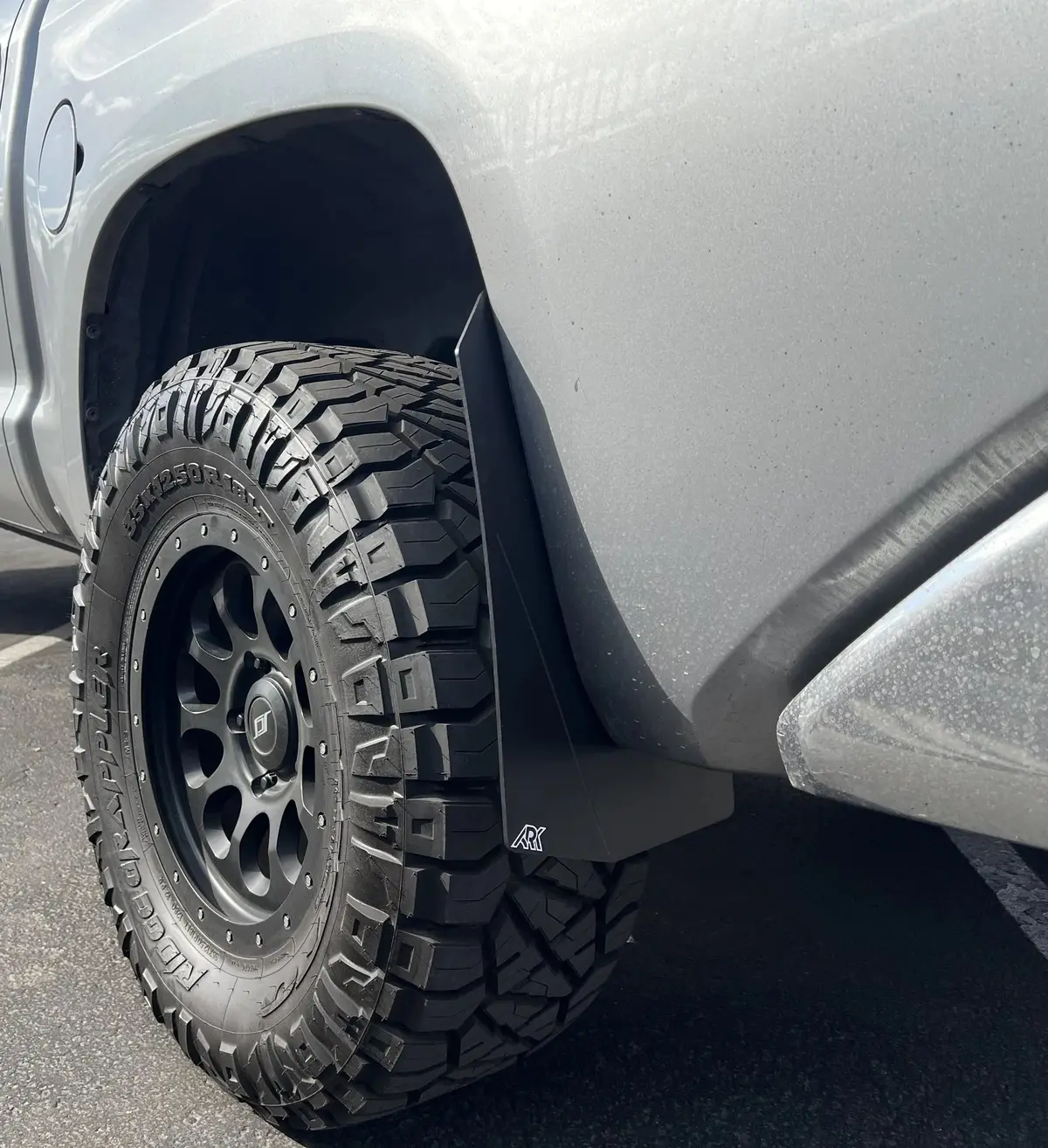 2007-2021 Toyota Tundra Trixpoly Mid Mudflaps 3