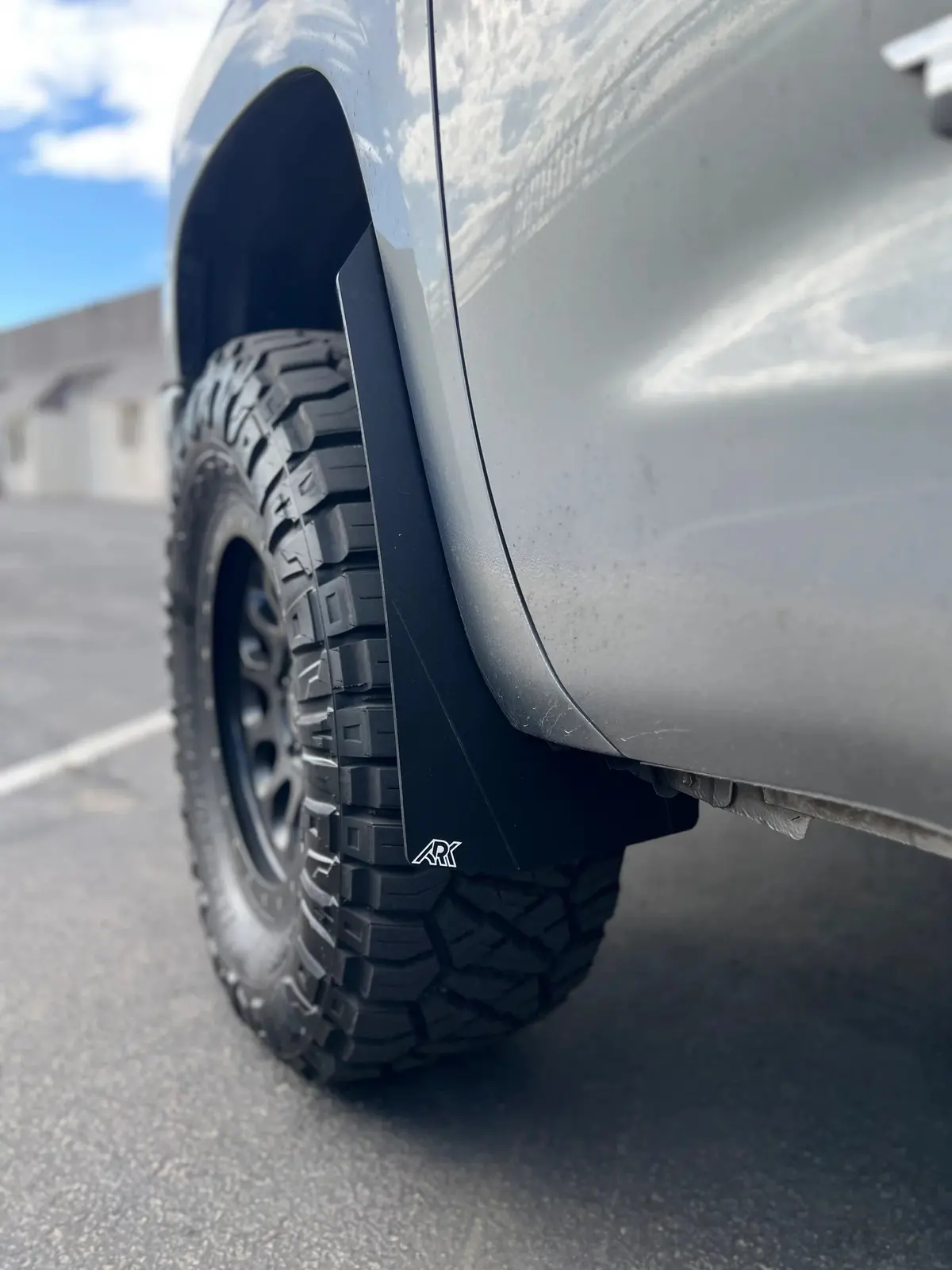 2007-2021 Toyota Tundra Trixpoly Mid Mudflaps 2