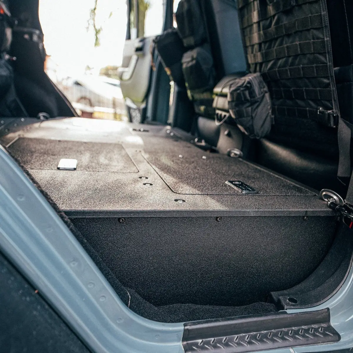 Jeep Jku And Jlu Goose Gear Second Row Delete Infill Panel 1