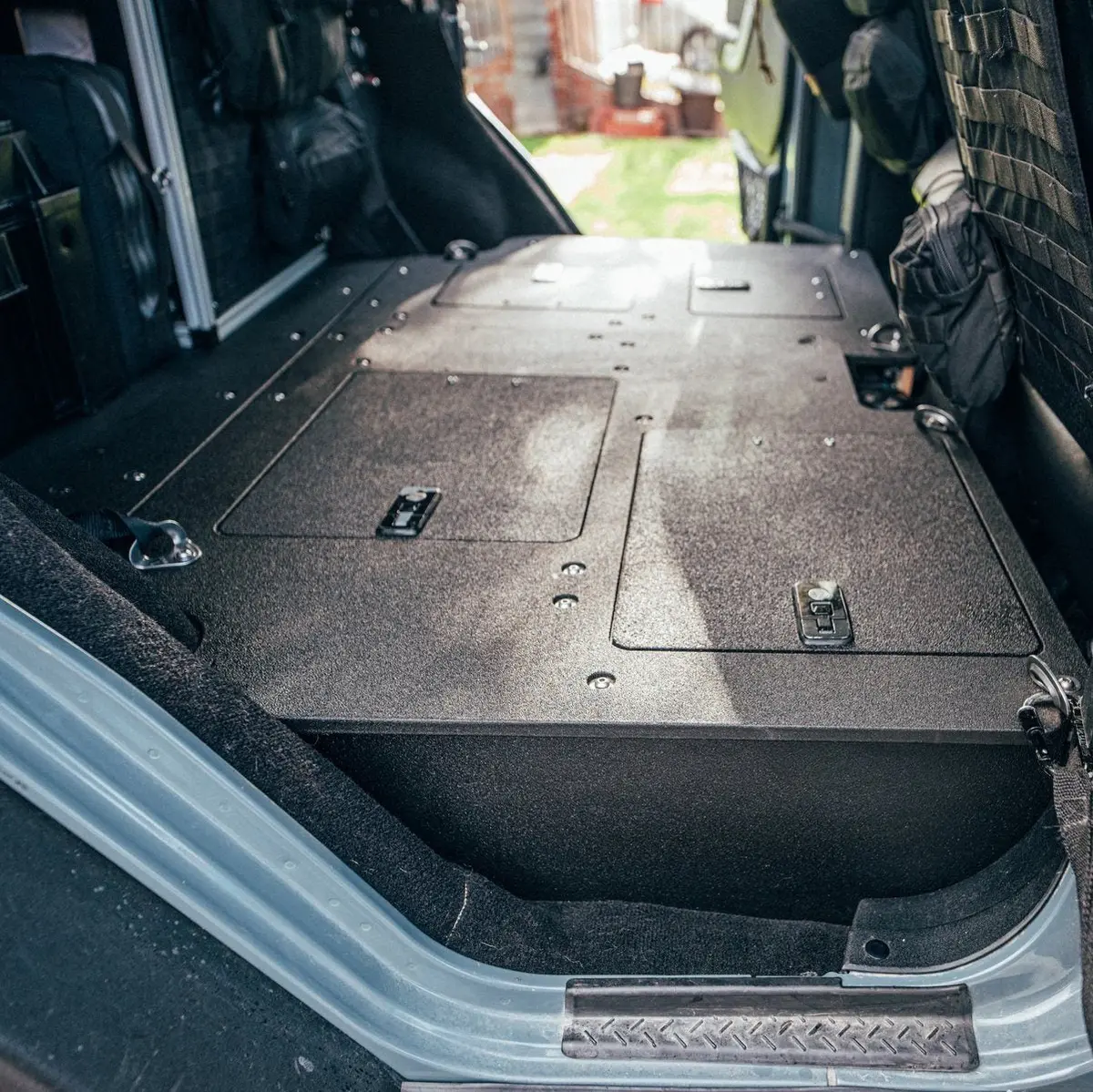 Jeep Jku And Jlu Goose Gear Second Row Delete Infill Panel 2