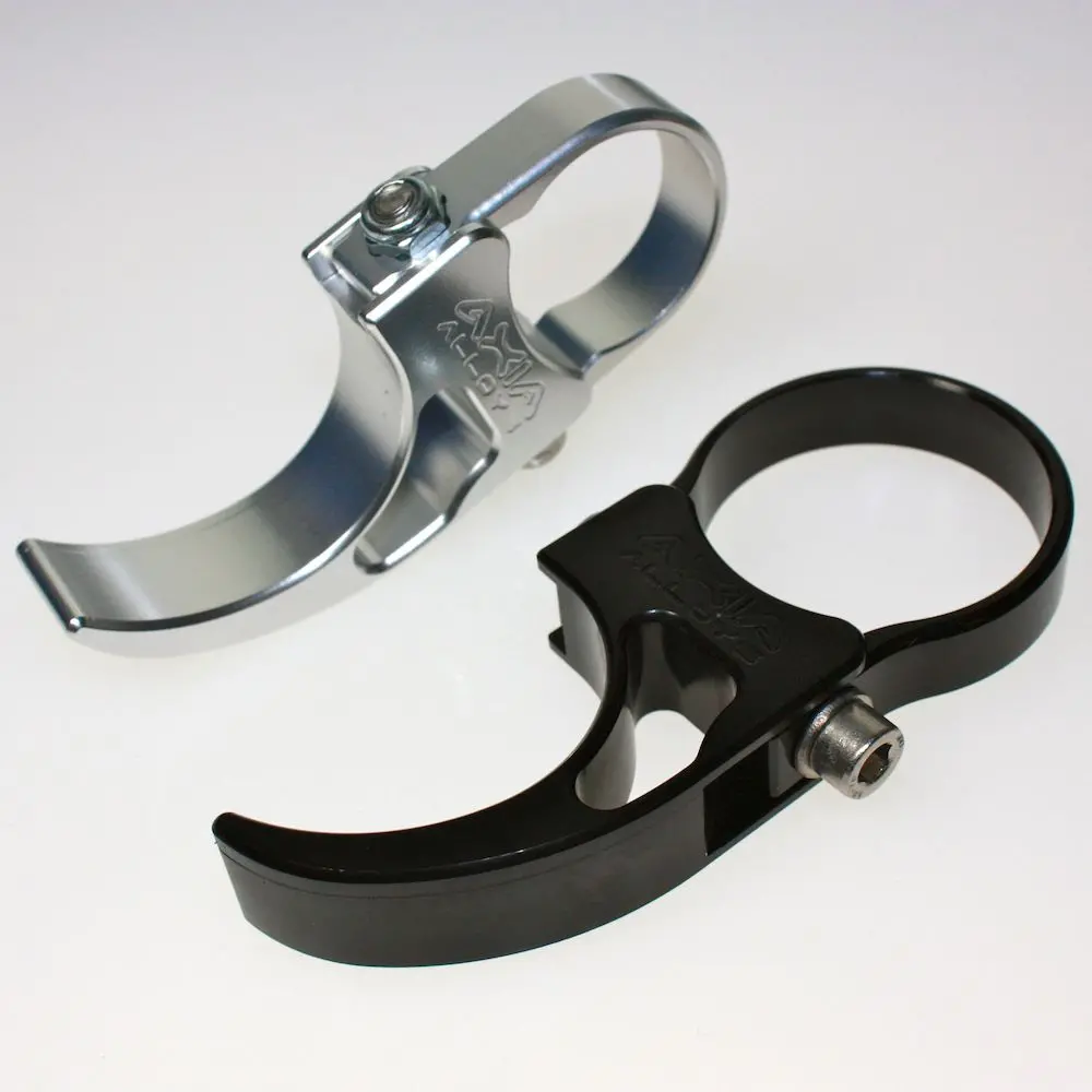 Helmet / Steering Wheel Hanger 1