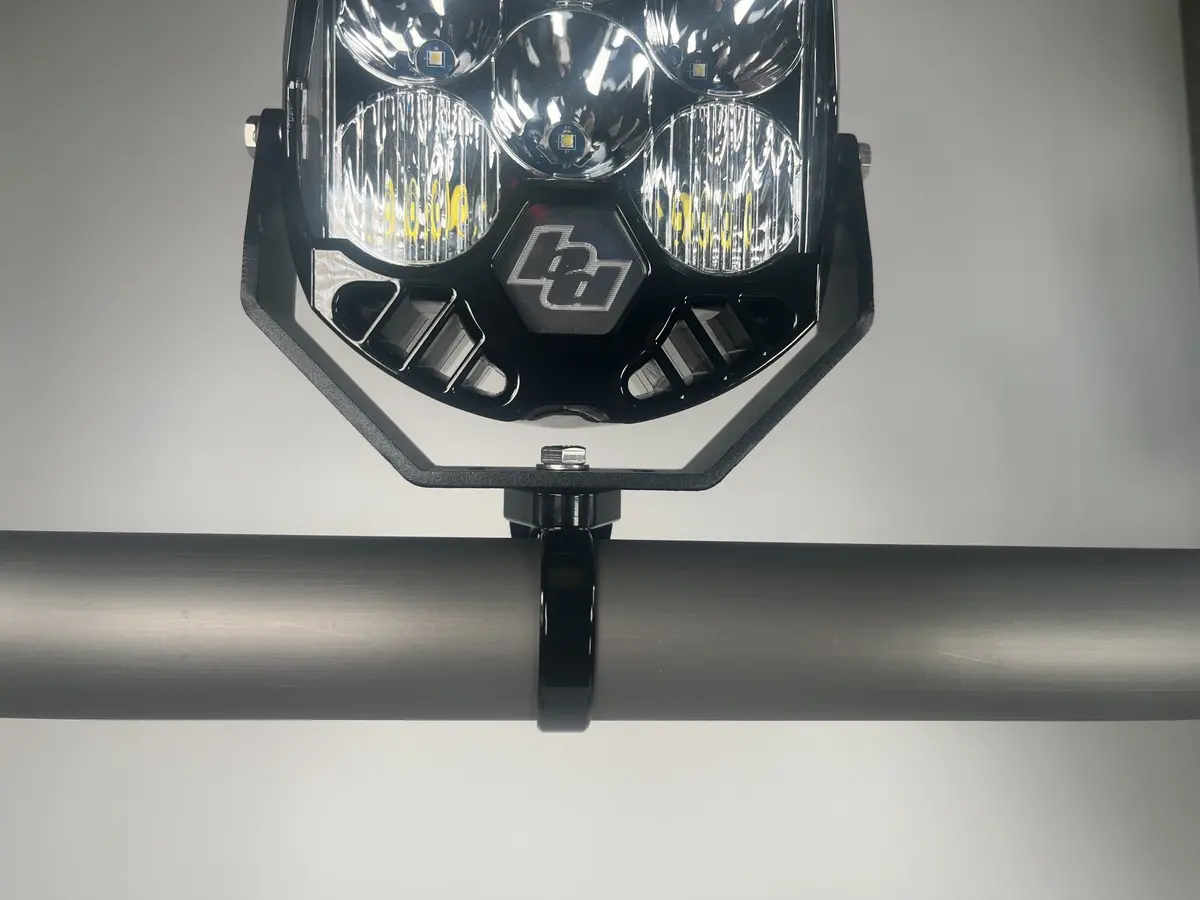 Large Base Adjustable Light Mount 4