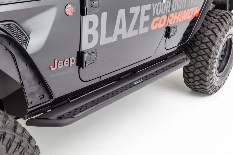 Go Rhino Dominator Extreme Dss Sidestep System – Complete Kit For 2018–2020 Jeep Wrangler Jl Unlimited 1